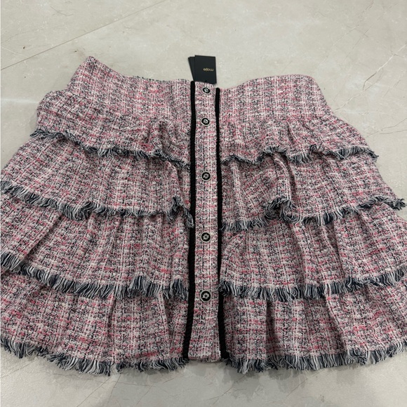 Maje tweed Chic Pink Tweed Ruffle Skirt - Picture 1 of 4